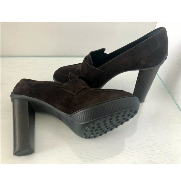 💯 TOD’S BRAND NEW LOAFER PUMP,  40.5 (ran small) - Picture 3 of 7